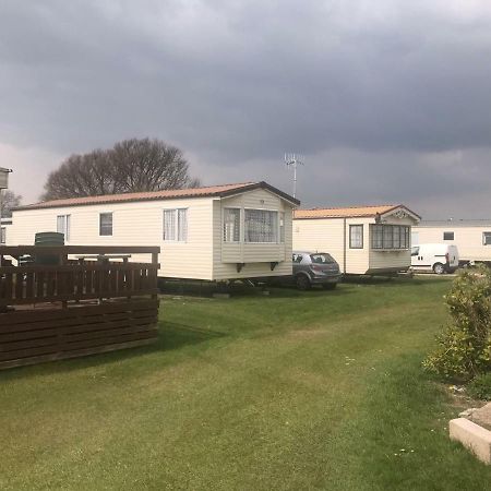 Holiday Home Bognor Regis Eksteriør billede