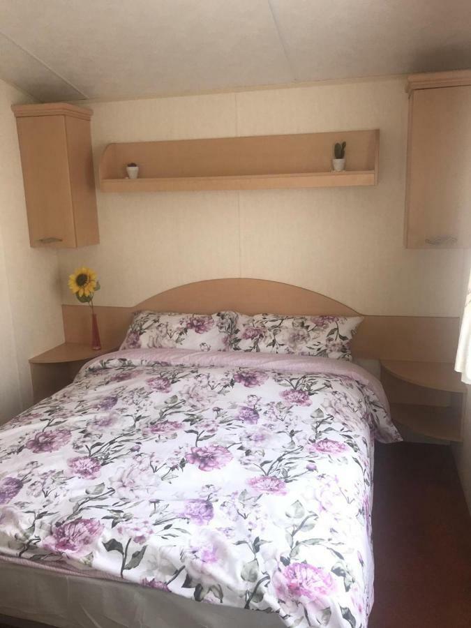 Holiday Home Bognor Regis Eksteriør billede