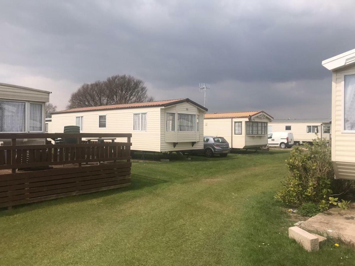 Holiday Home Bognor Regis Eksteriør billede